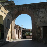 Πορτάρα στην Επταπυργίου