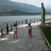 Παραλίμνιος και νησί