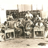 Από το σχολείο στη βιοπάλη