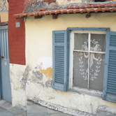 Στην οδό Μουσών