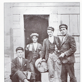 Συνάντηση στο καπηλειό της γειτονιάς