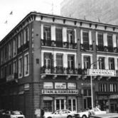 Βαμμένα κόκκινα μαλλιά