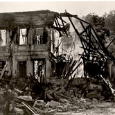 Φωτογραφία από την κατεστραμμένη πόλη