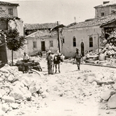 Φωτογραφία από την κατεστραμμένη πόλη