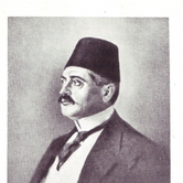 Ο Ταλάτ Μπέης